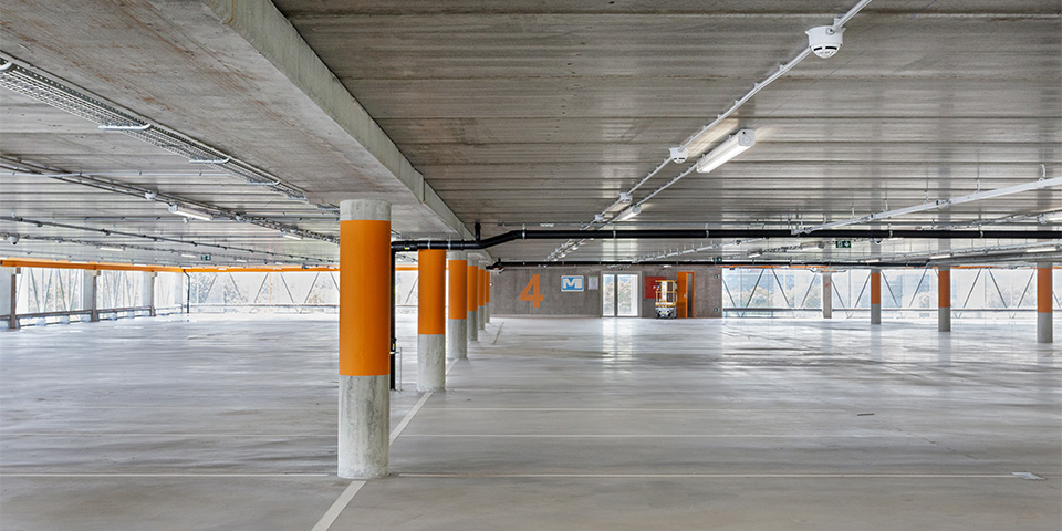 Parking de dissuasion sur 5 niveaux, Anderlecht | Un P+R aérien, accessible et accueillant