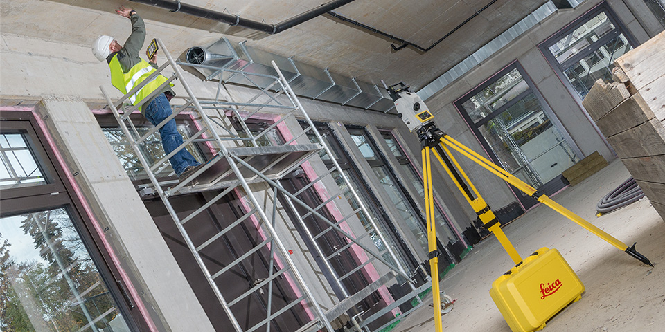 Leica Geosystems introduit un nouvel instrument de mesure pour les applications d’implantation dans le secteur de la construction
