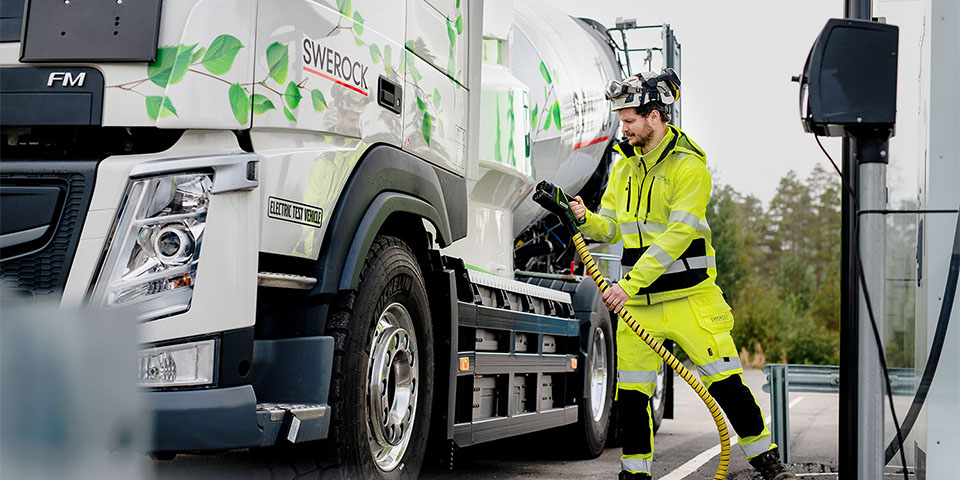 Volvo Trucks lance des tests clients de véhicules entièrement électriques pour le secteur de la construction