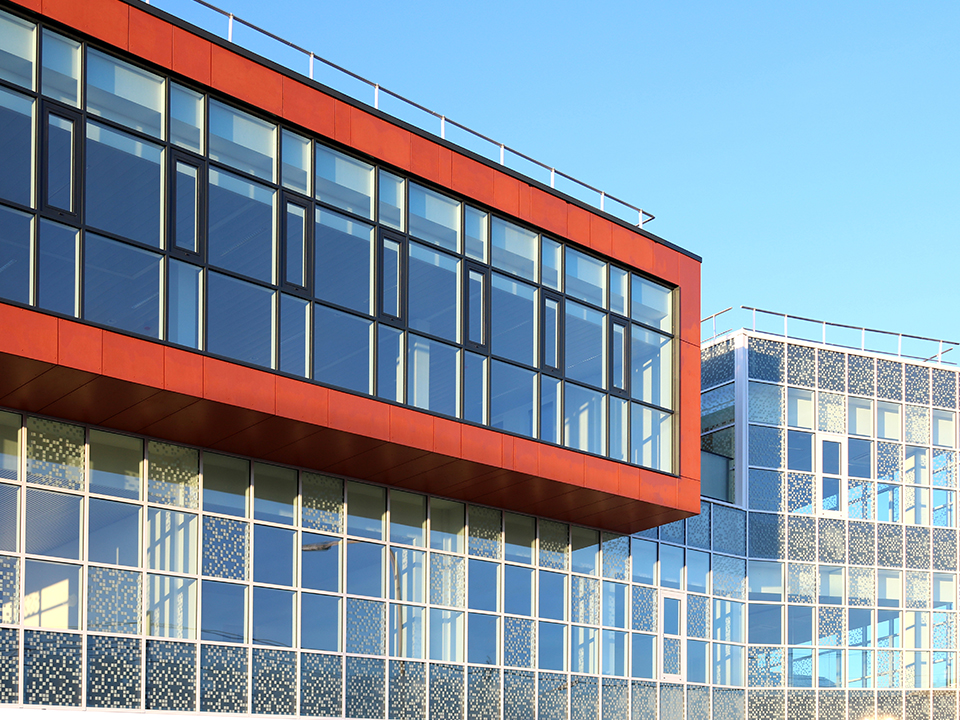 Pixel Park, un bâtiment à la façade vitrée unique en son genre