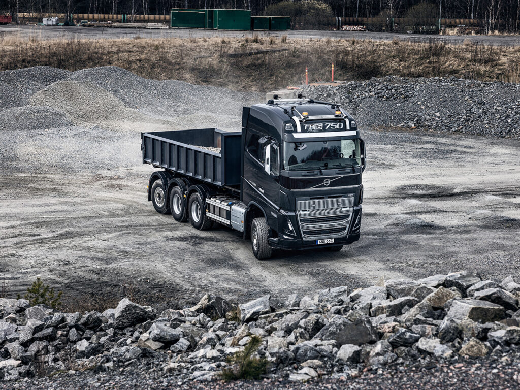 Volvo Trucks lance de nouvelles fonctionnalités qui  améliorent la conduite en conditions difficiles et  favorisent la sécurité