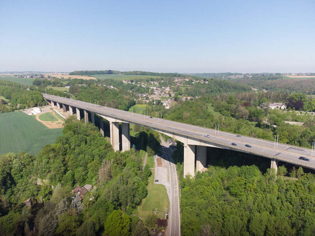 E42/A15 – Chantier du viaduc de Huccorgne : Le pont supportant les voies vers Liège, réhabilité, sera rouvert ce 27 juillet