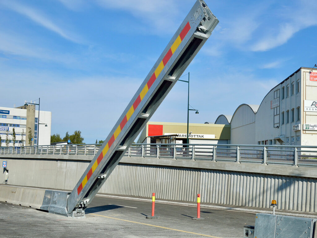 SPIE Belgium et SPIE Nederland collaborent pour la livraison et l’installation de quatre dispositifs de sécurité CADO® au tunnel des Quatre Bras à Bruxelles