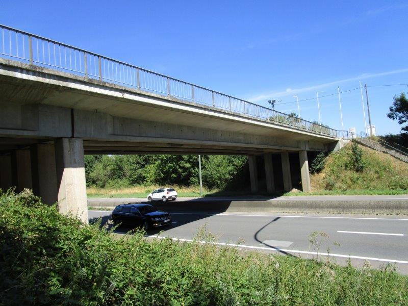N81 – Messancy : opérations de relevage du pont « Cora » surplombant la nationale