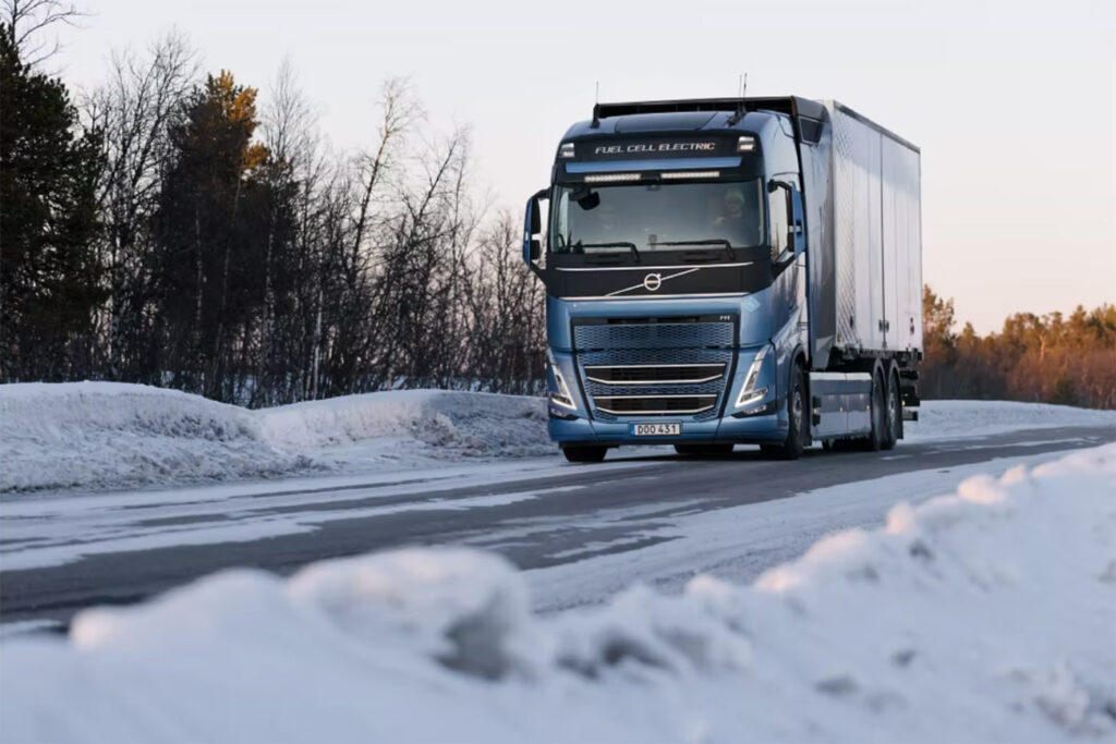 C’est une première : Volvo Trucks teste des camions électriques à hydrogène sur la voie publique